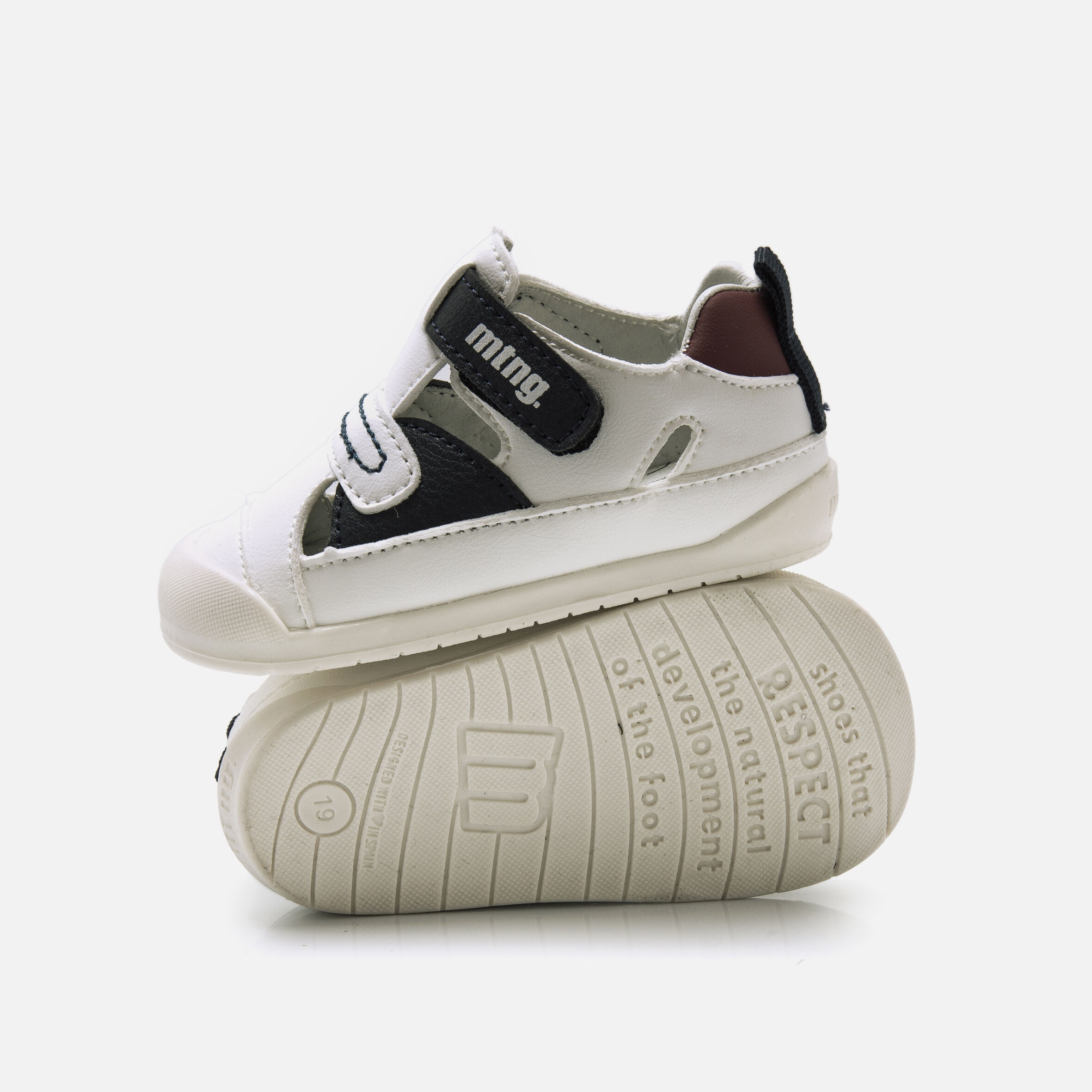 Compra FREE BABY blanco 56504 Zapatillas Mustang para Nino